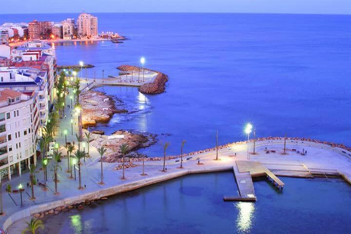 Mar Baltico Holiday Apartment Torrevieja Dış mekan fotoğraf